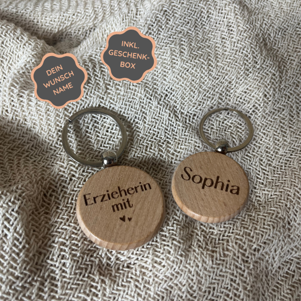 Personalisierter Holzschlüsselanhänger
