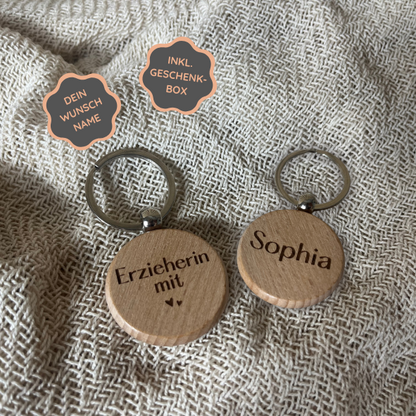 Personalisierter Holzschlüsselanhänger